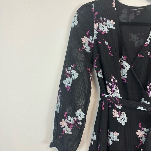 Banana Republic | Black Faux Wrap Floral Ruffle Maxi Dress Size 00 Petite - Picture 4 of 9